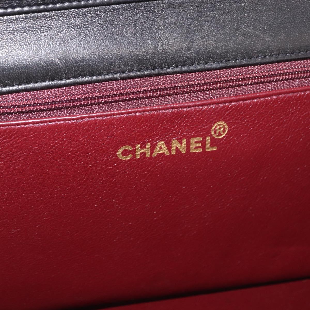 CHANEL Matelasse Lamb Skin Chain Shoulder Bag Black Gold CC Auth 187988M