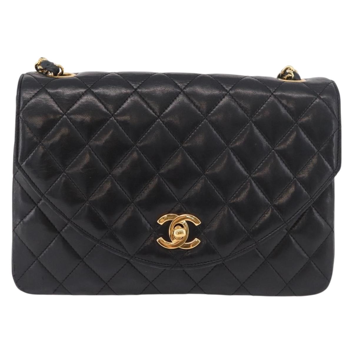 CHANEL Matelasse Chain Shoulder Bag Lamb Skin Black Gold CC Auth 188004M