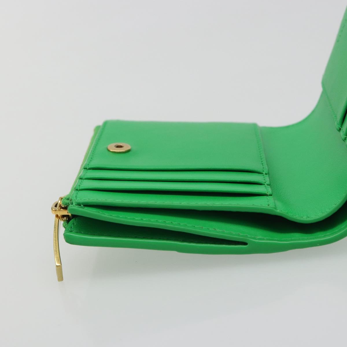 BOTTEGA VENETA MAXI INTRECCIATO Cassette Wallet Leather Green Auth 188052A