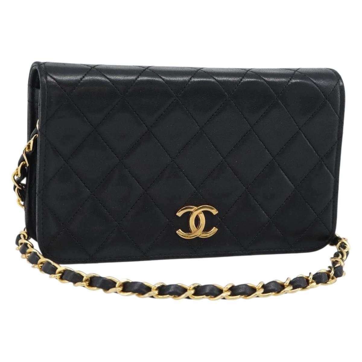 CHANEL Matelasse Chain Shoulder Bag Lamb Skin Black Gold CC Auth 188053