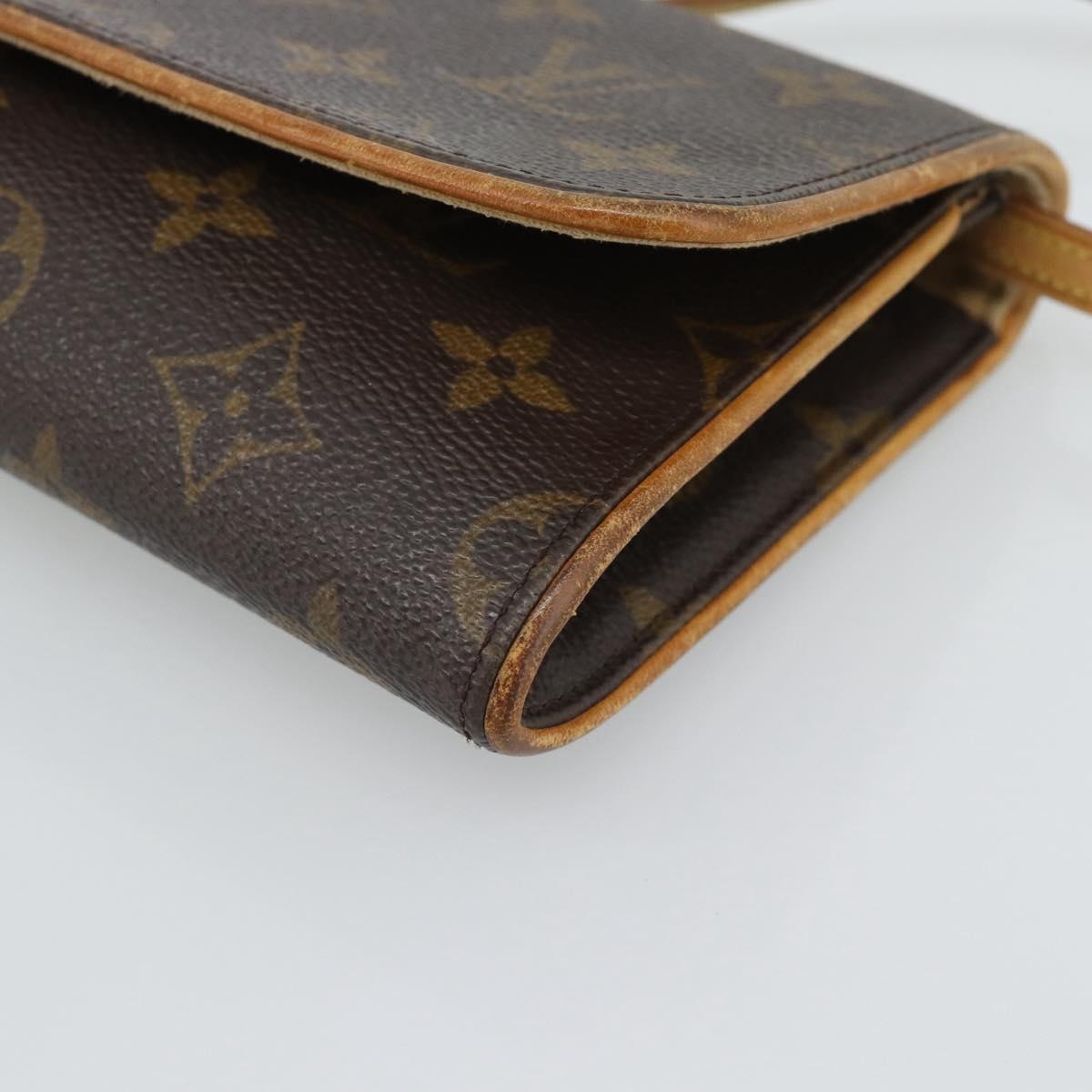 LOUIS VUITTON Monogram Pochette Twin GM Shoulder Bag M51852 LV Auth 188073