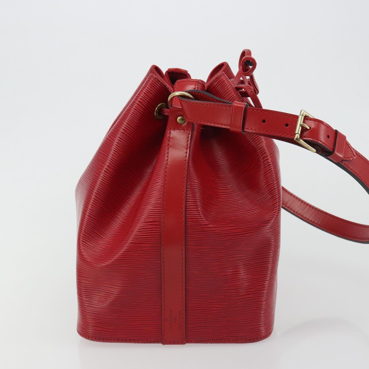 LOUIS VUITTON Epi Petit Noe Shoulder Bag Red M44107 LV Auth 188077V