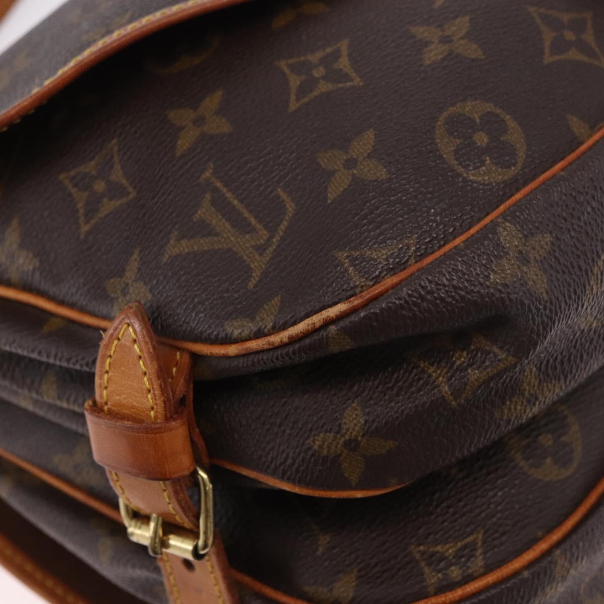 LOUIS VUITTON Monogram Saumur 30 Shoulder Bag M42256 LV Auth 188083A