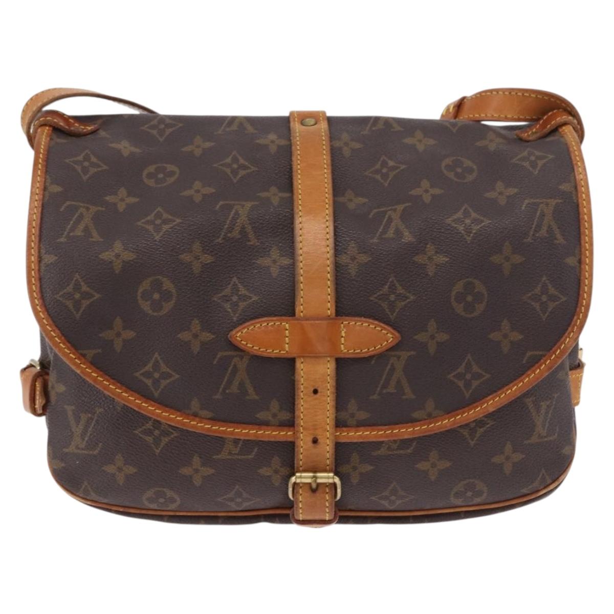 LOUIS VUITTON Monogram Saumur 30 Shoulder Bag M42256 LV Auth 188083A