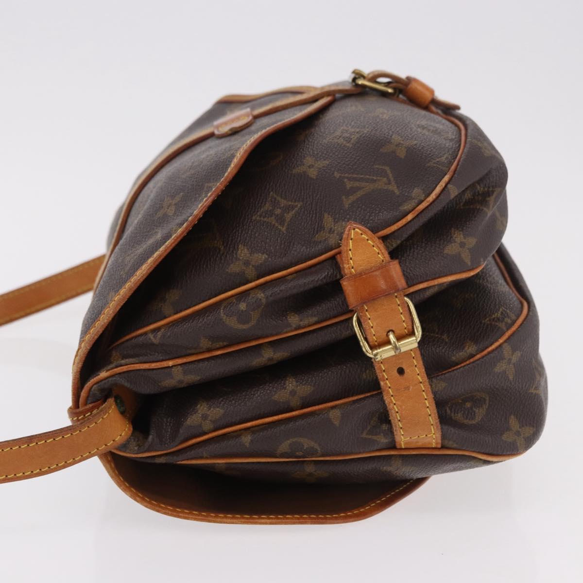 LOUIS VUITTON Monogram Saumur 30 Shoulder Bag M42256 LV Auth 188083A