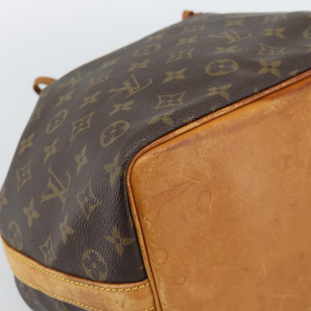 LOUIS VUITTON Monogram Petit Noe Shoulder Bag M42226 LV Auth 188092