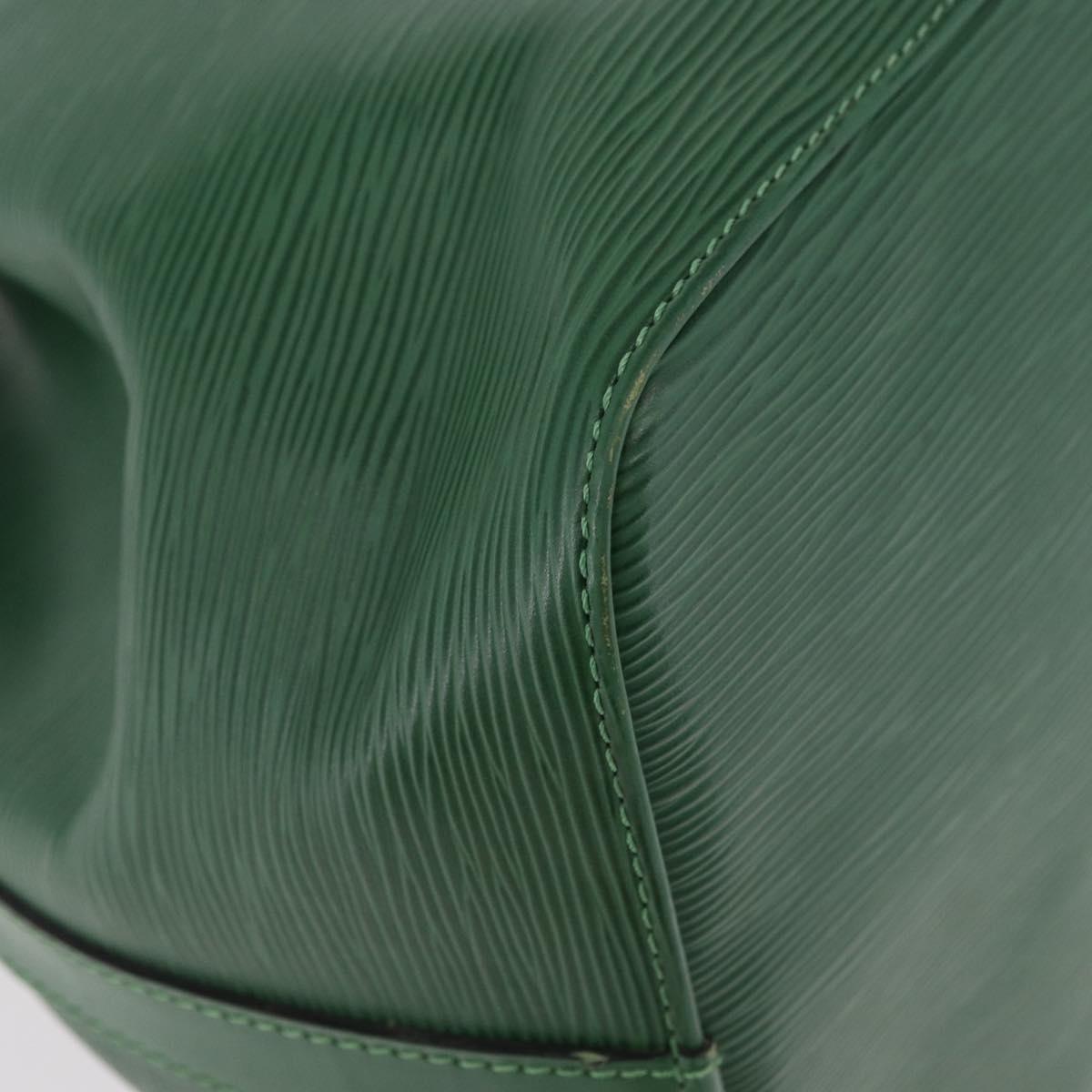 LOUIS VUITTON Epi Petit Noe Shoulder Bag Green M44104 LV Auth 188094A
