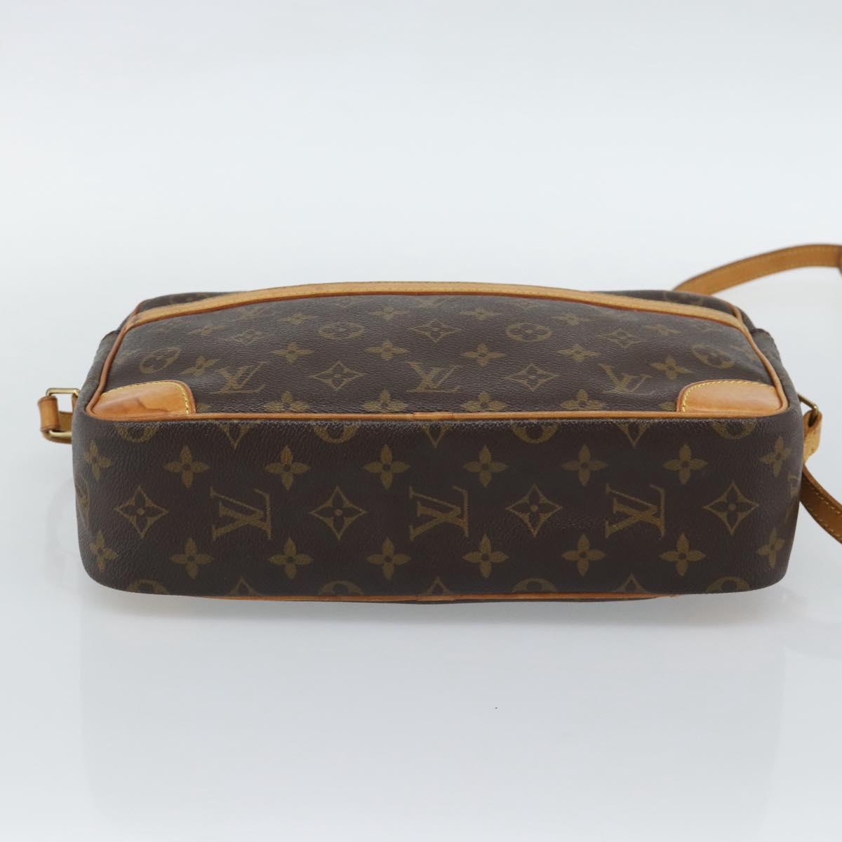 LOUIS VUITTON Monogram Trocadero 30 Shoulder Bag M51272 LV Auth 188307