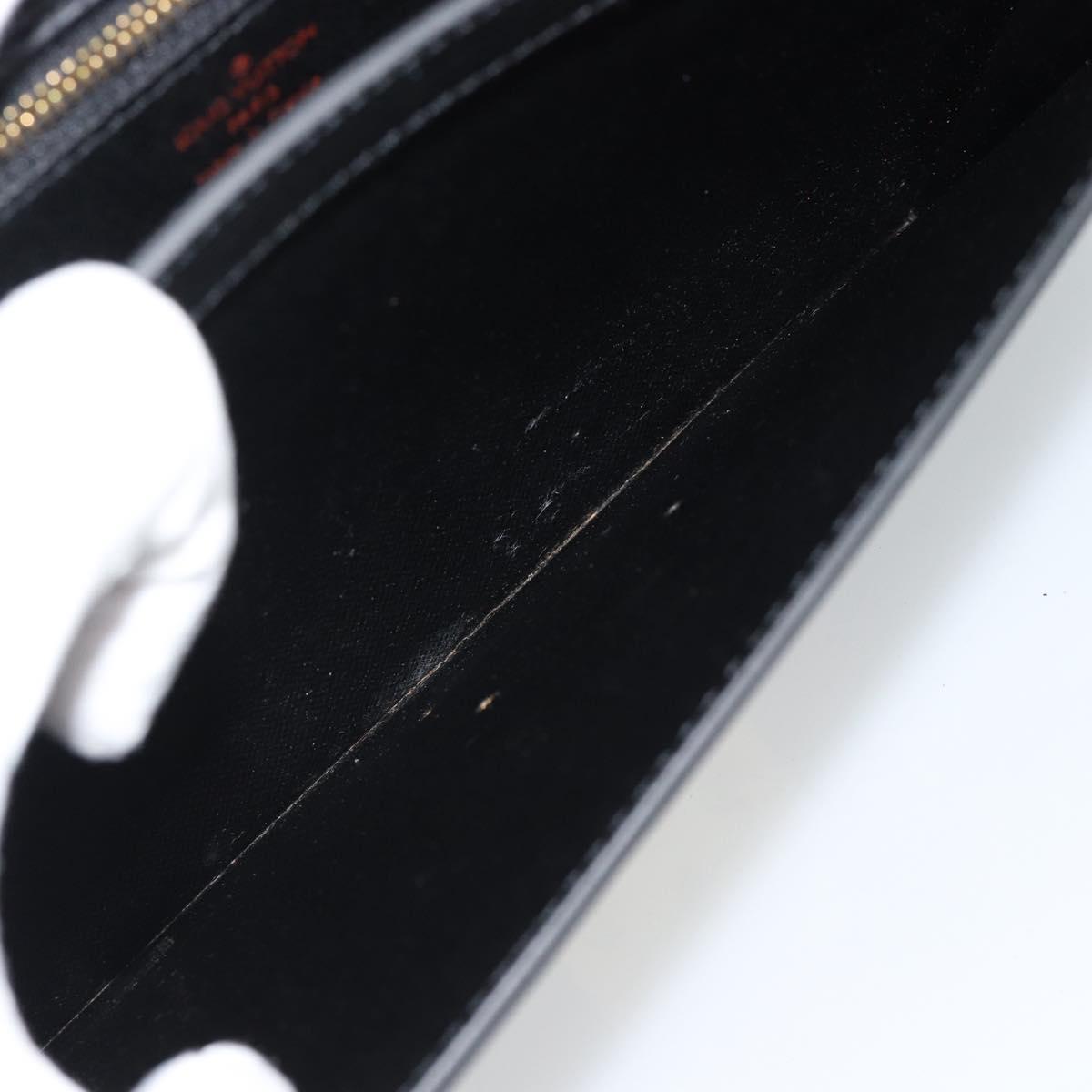 LOUIS VUITTON Epi Serie Dragonne Clutch Bag Black Noir M52612 LV Auth 188343A