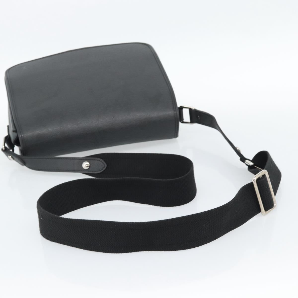 LOUIS VUITTON Taiga Andrei Shoulder Bag Ardoise M32482 LV Auth 188427V