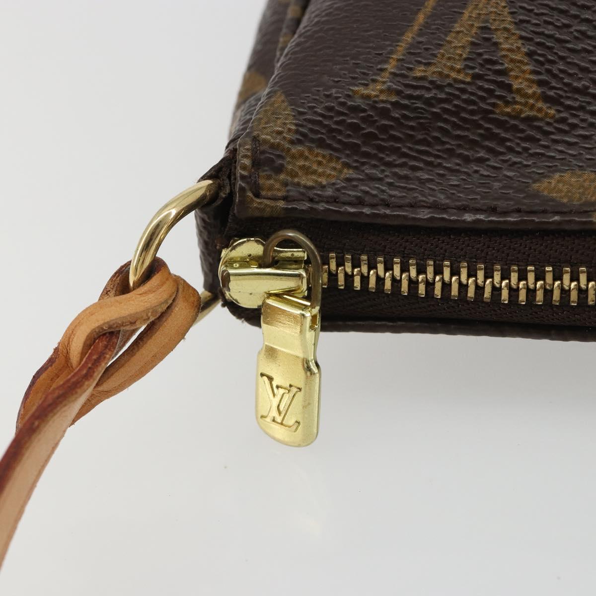 LOUIS VUITTON Monogram Pochette Accessoires Pouch M51980 Auth 188456SAV