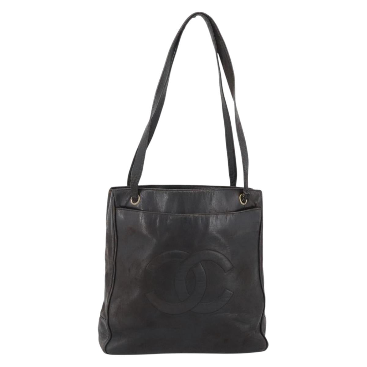 CHANEL Shoulder Bag Leather Brown Gold CC Auth 188488