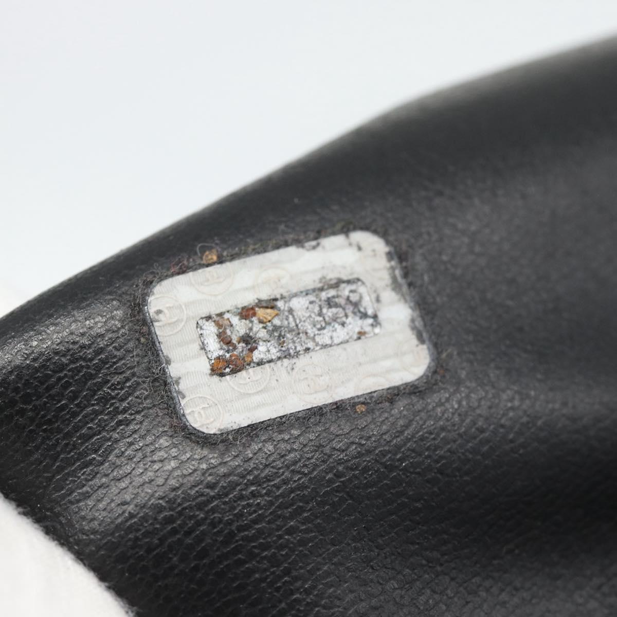 CHANEL Shoulder Bag Leather Brown Gold CC Auth 188488