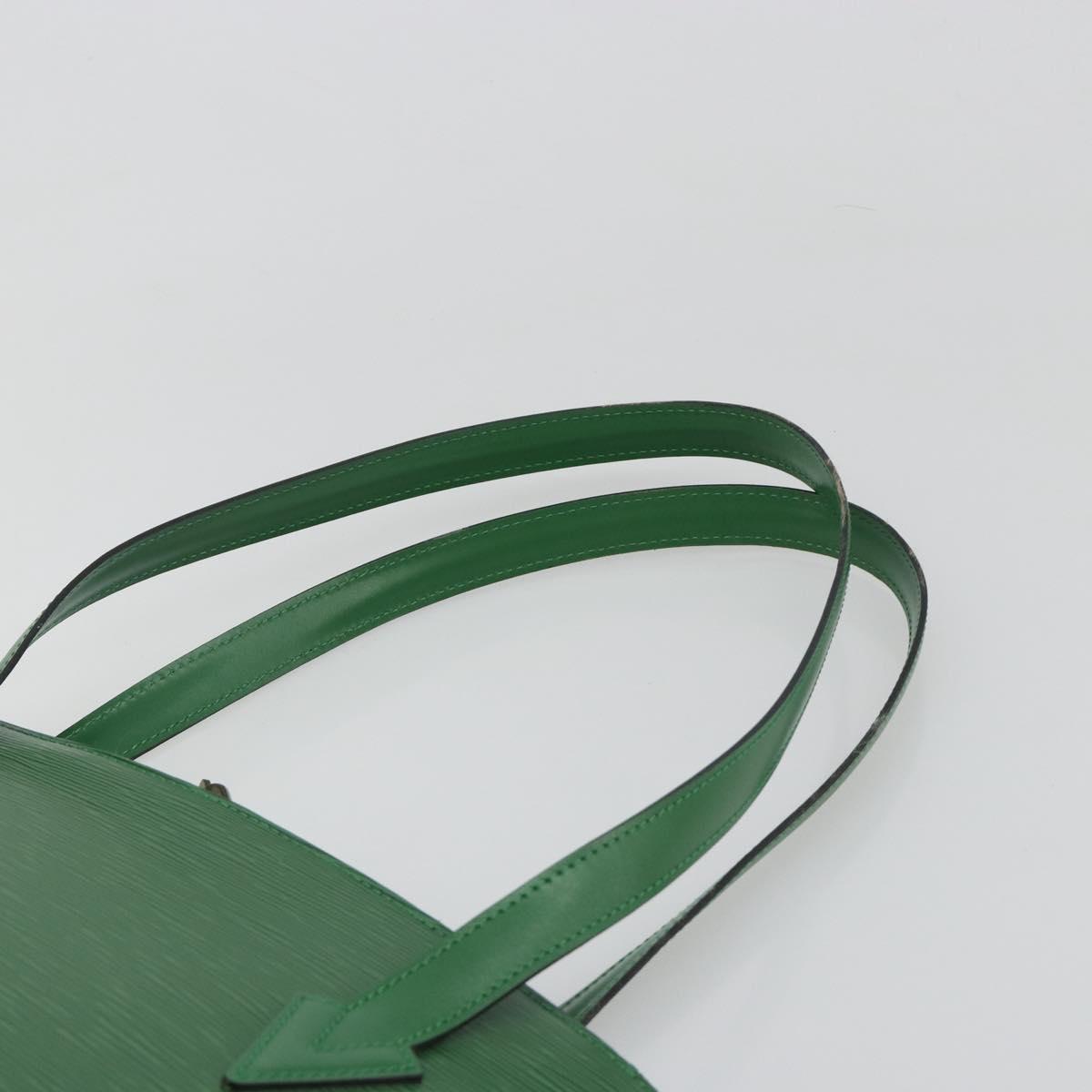 LOUIS VUITTON Epi Lussac Shoulder Bag Green M52284 LV Auth 188524V