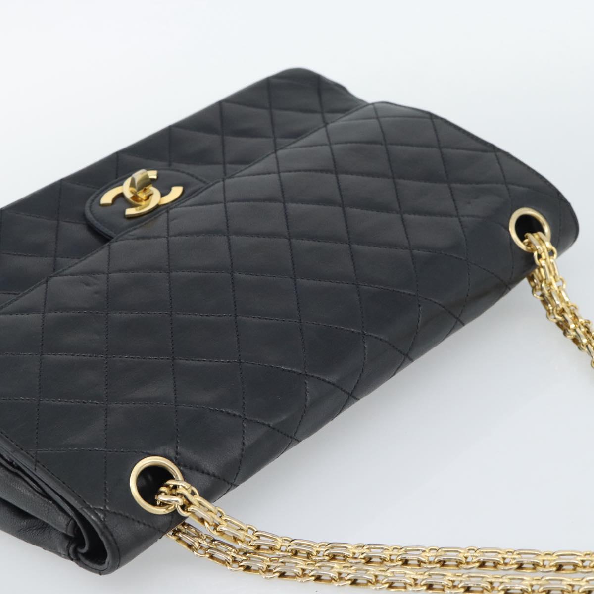 CHANEL Double Flap 25 Matelasse Chain Bag Lamb Skin Navy Gold CC Auth 188549SAV