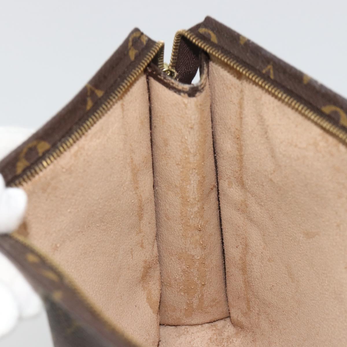 LOUIS VUITTON Monogram Poche Toilette 26 Pouch M47542 LV Auth 188598