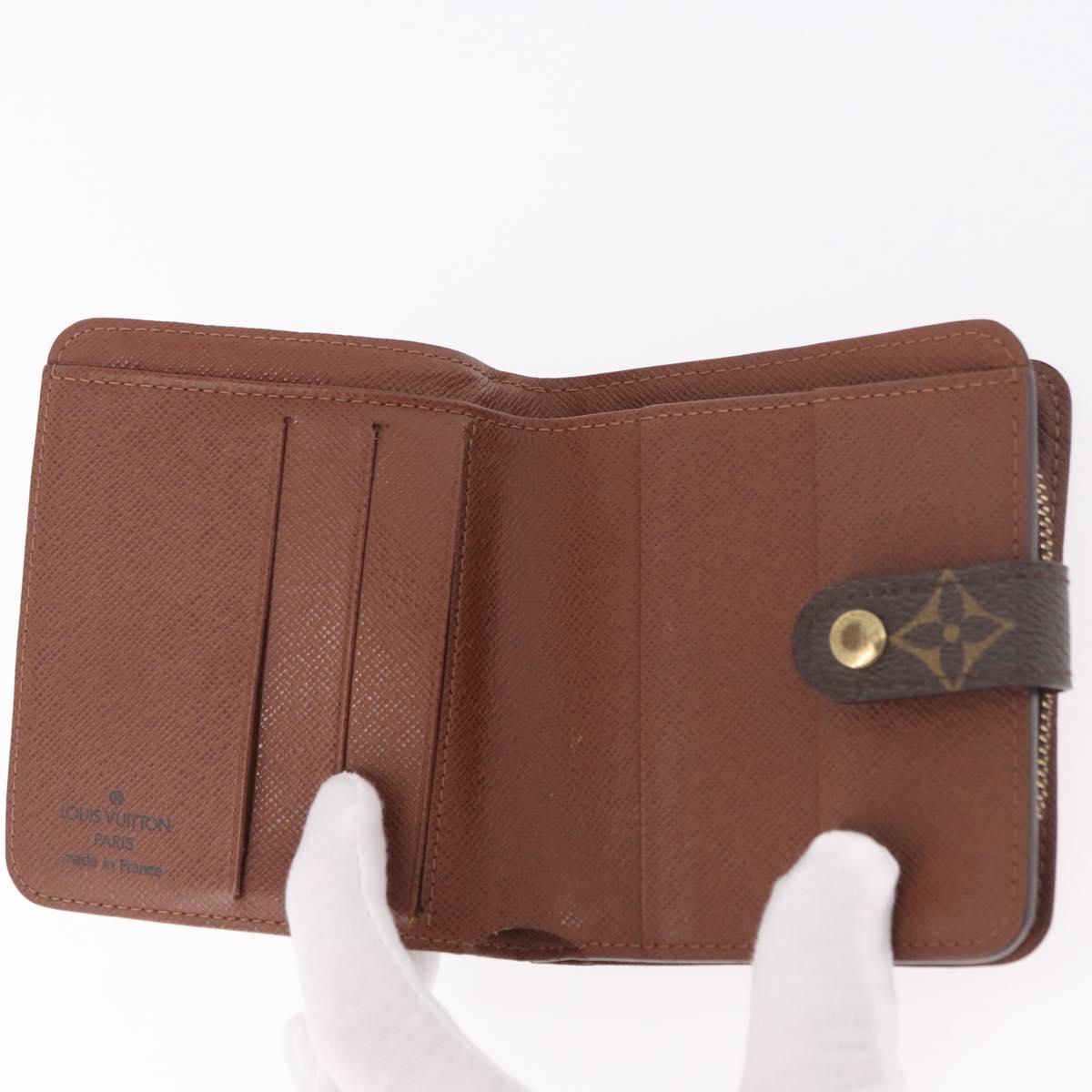 LOUIS VUITTON Monogram Compact Zip Wallet M61667 LV Auth 188654A
