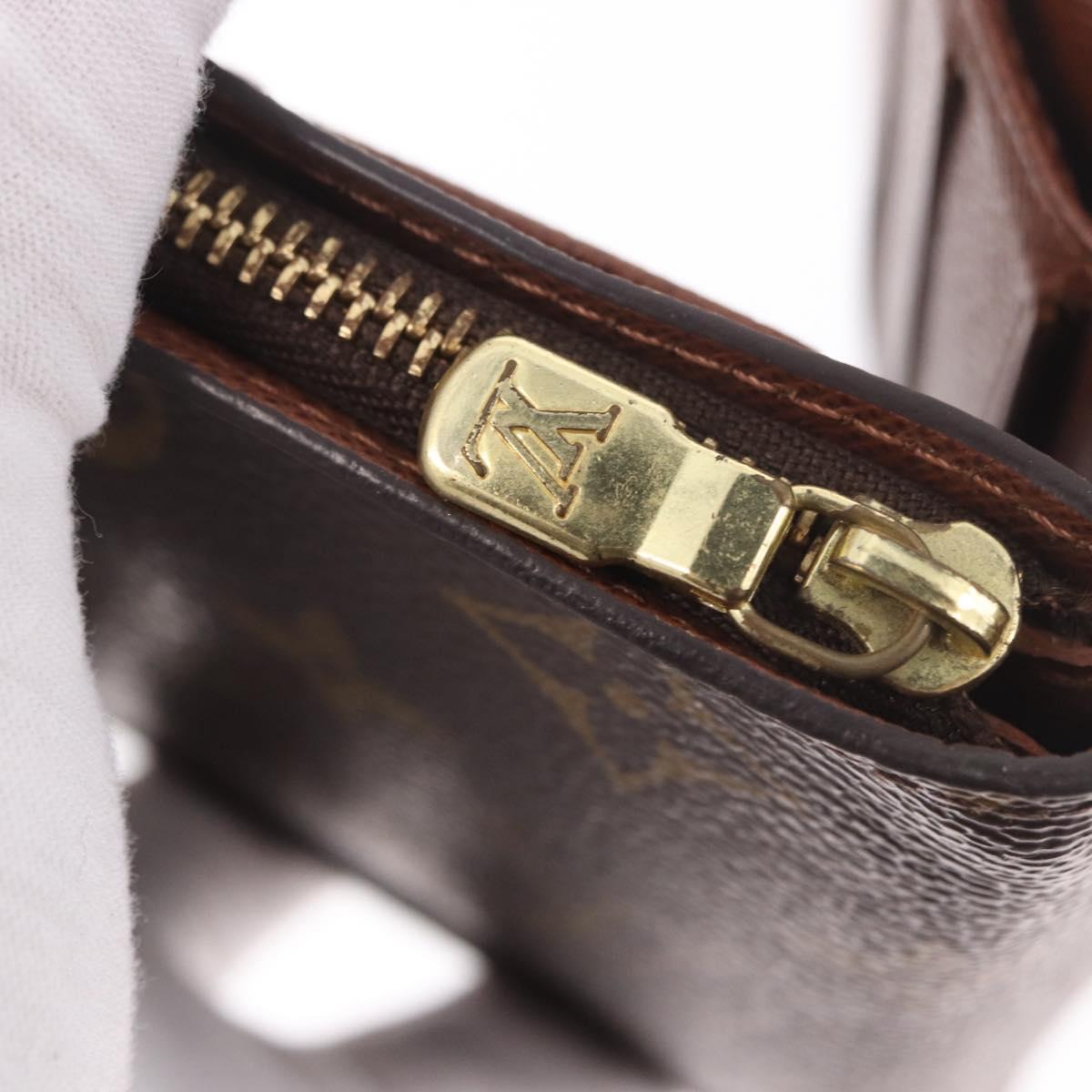 LOUIS VUITTON Monogram Compact Zip Wallet M61667 LV Auth 188654A