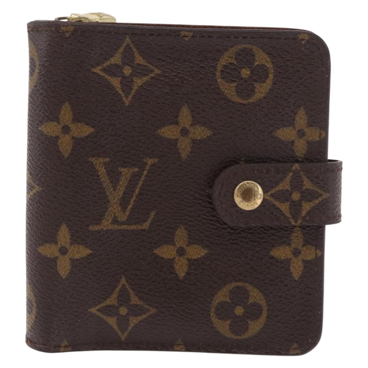 LOUIS VUITTON Monogram Compact Zip Wallet M61667 LV Auth 188654A
