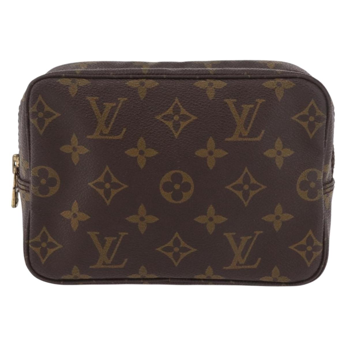 LOUIS VUITTON Monogram Trousse Toilette 18 Pouch M47526 LV Auth 188666