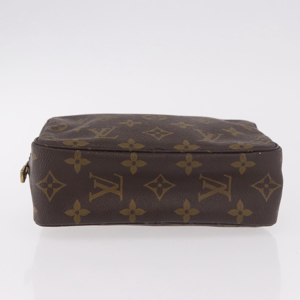 LOUIS VUITTON Monogram Trousse Toilette 18 Pouch M47526 LV Auth 188666