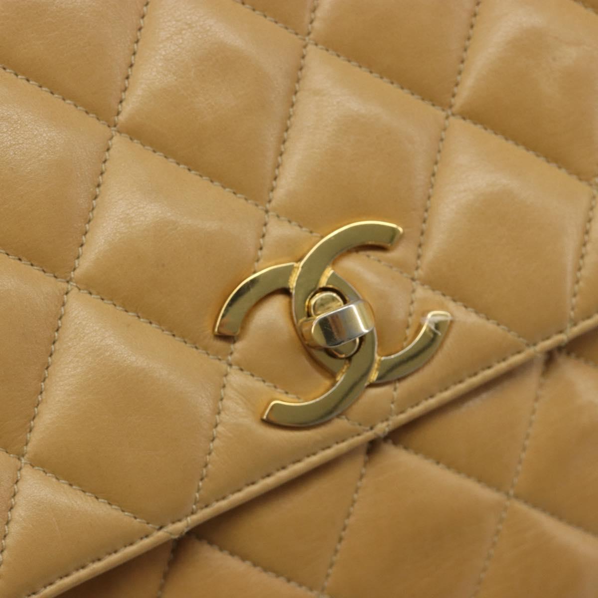 CHANEL Matelasse Chain Shoulder Bag Leather Beige Gold CC Auth 188722