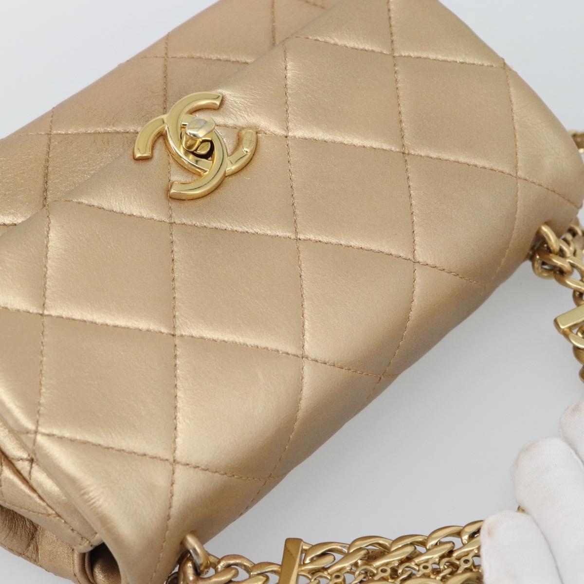 CHANEL Matelasse Chain Shoulder Bag Leather 2way Gold CC Auth 188813SM