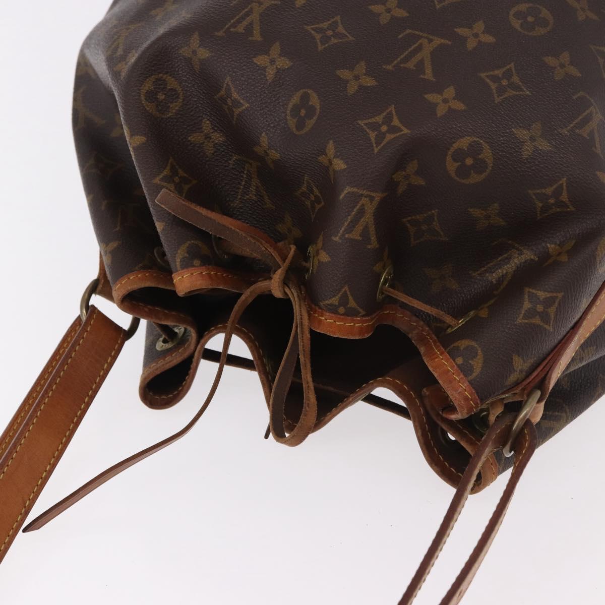 LOUIS VUITTON Monogram Noe Shoulder Bag M42224 LV Auth 188836