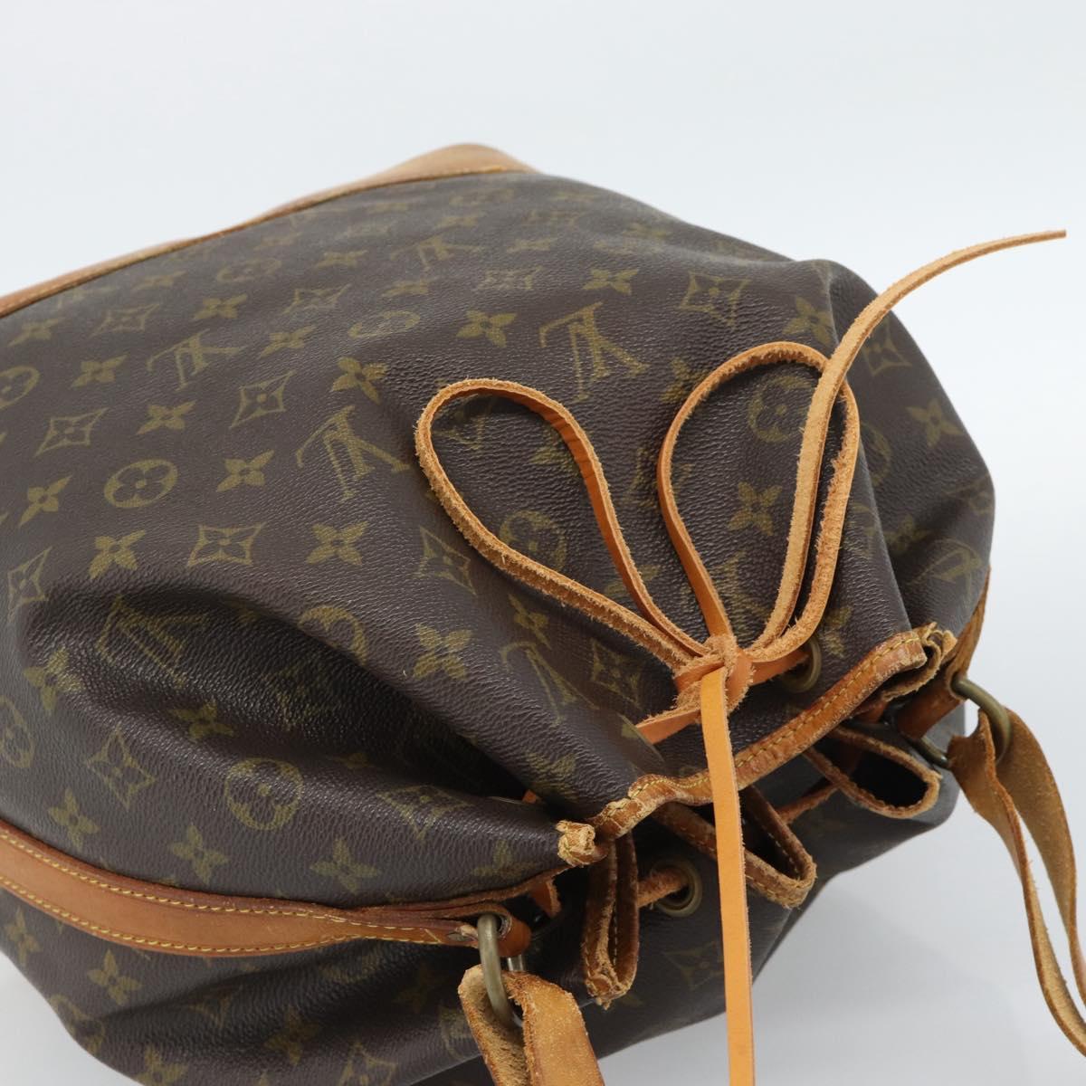 LOUIS VUITTON Monogram Noe Shoulder Bag M42224 LV Auth 188901