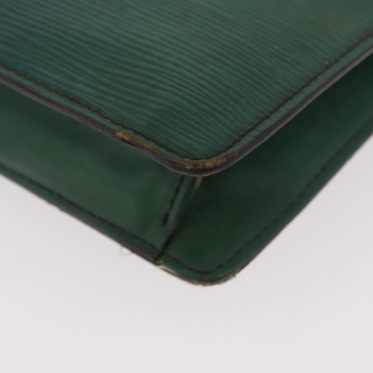 LOUIS VUITTON Epi Montaigne 27 Clutch Bag Green M52654 LV Auth 188920