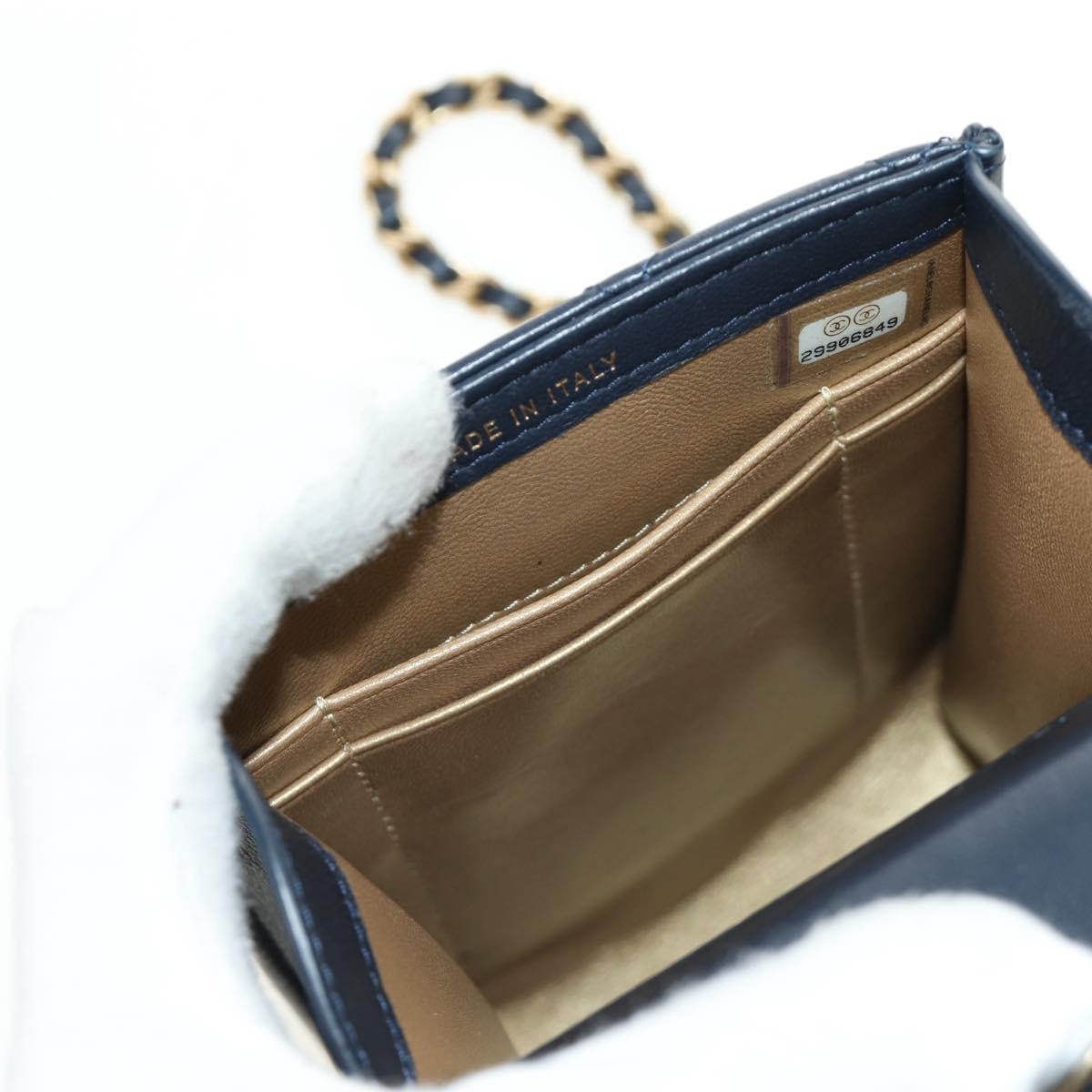 CHANEL Matelasse Chain Shoulder Bag Leather Navy Gold CC Auth 188933SAM