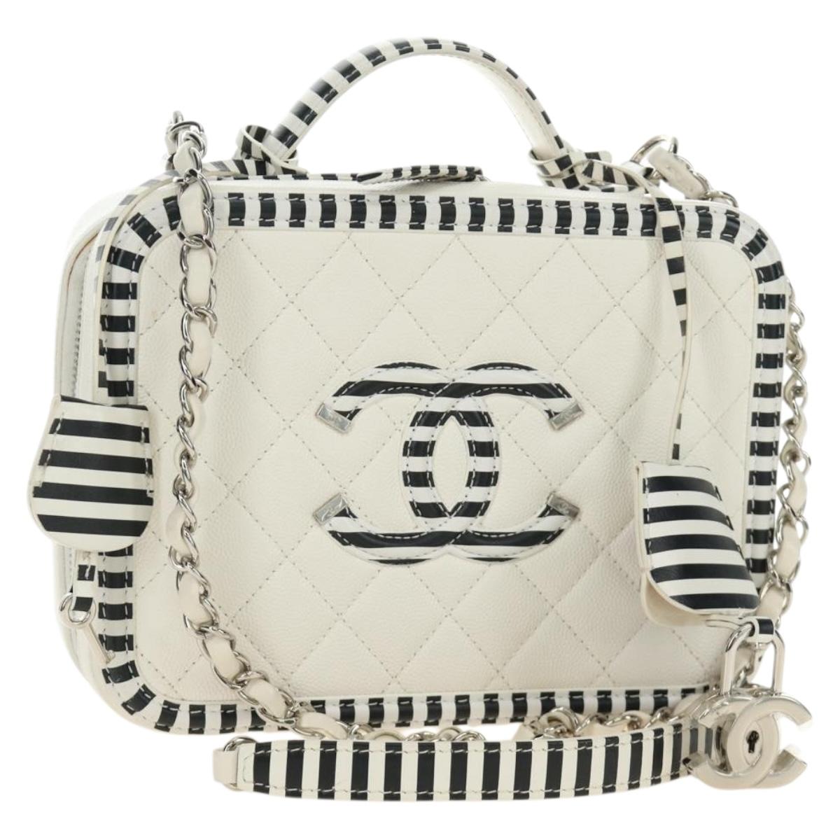 CHANEL CC Figley Matelasse Chain Bag Caviar Skin White Silver CC Auth 189075SM