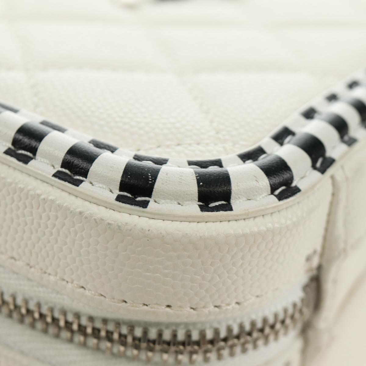 CHANEL CC Figley Matelasse Chain Bag Caviar Skin White Silver CC Auth 189075SM
