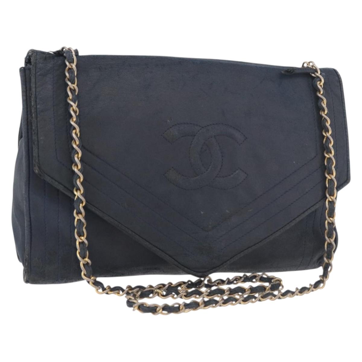 CHANEL Chain Shoulder Bag Leather Navy Gold CC Auth 189076