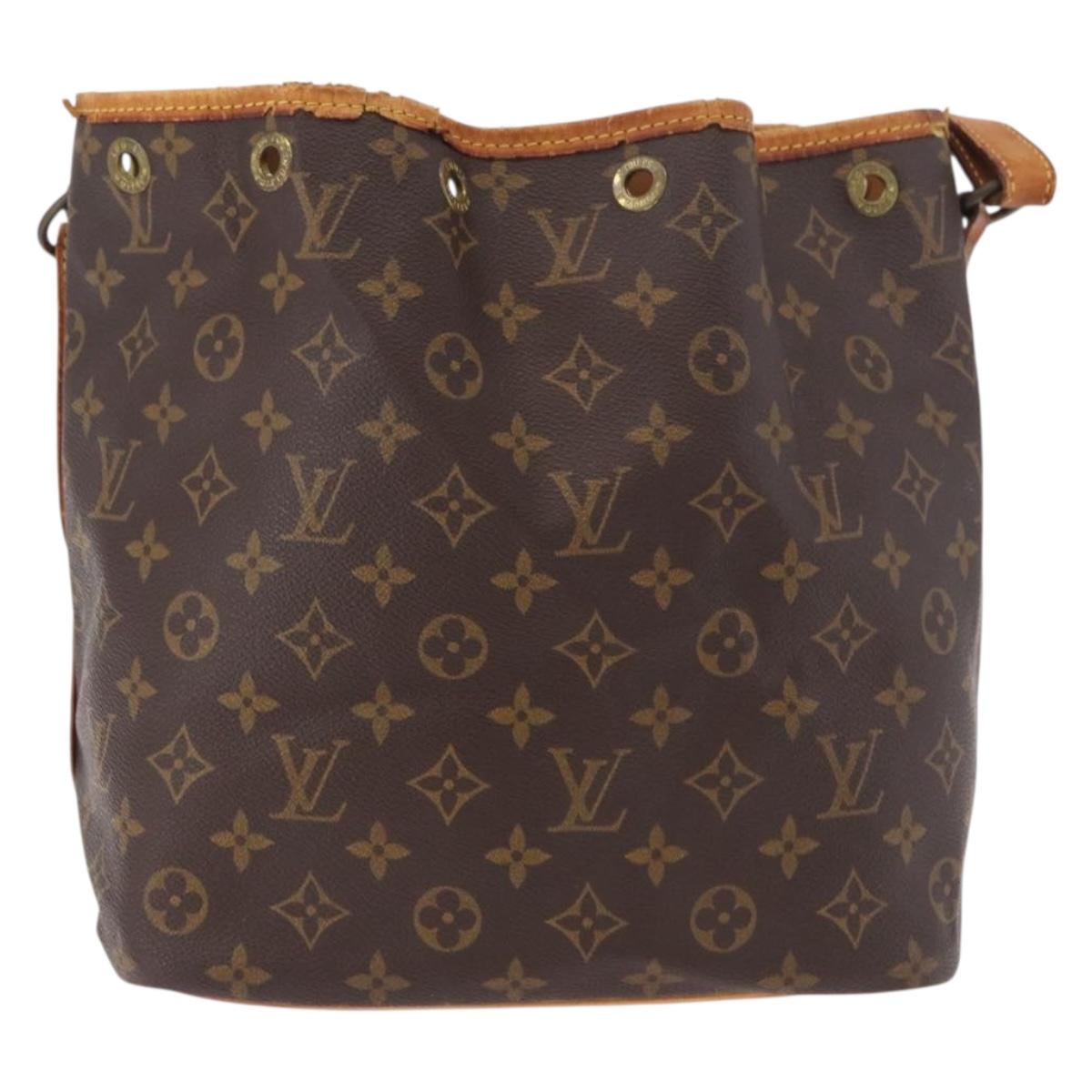 LOUIS VUITTON Monogram Petit Noe Shoulder Bag M42226 LV Auth 189140