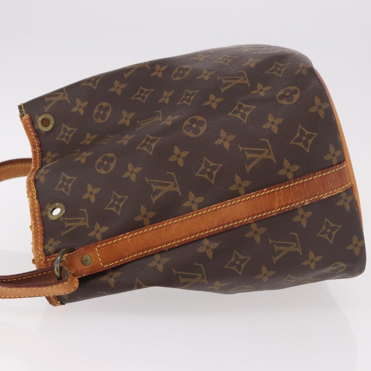 LOUIS VUITTON Monogram Petit Noe Shoulder Bag M42226 LV Auth 189140