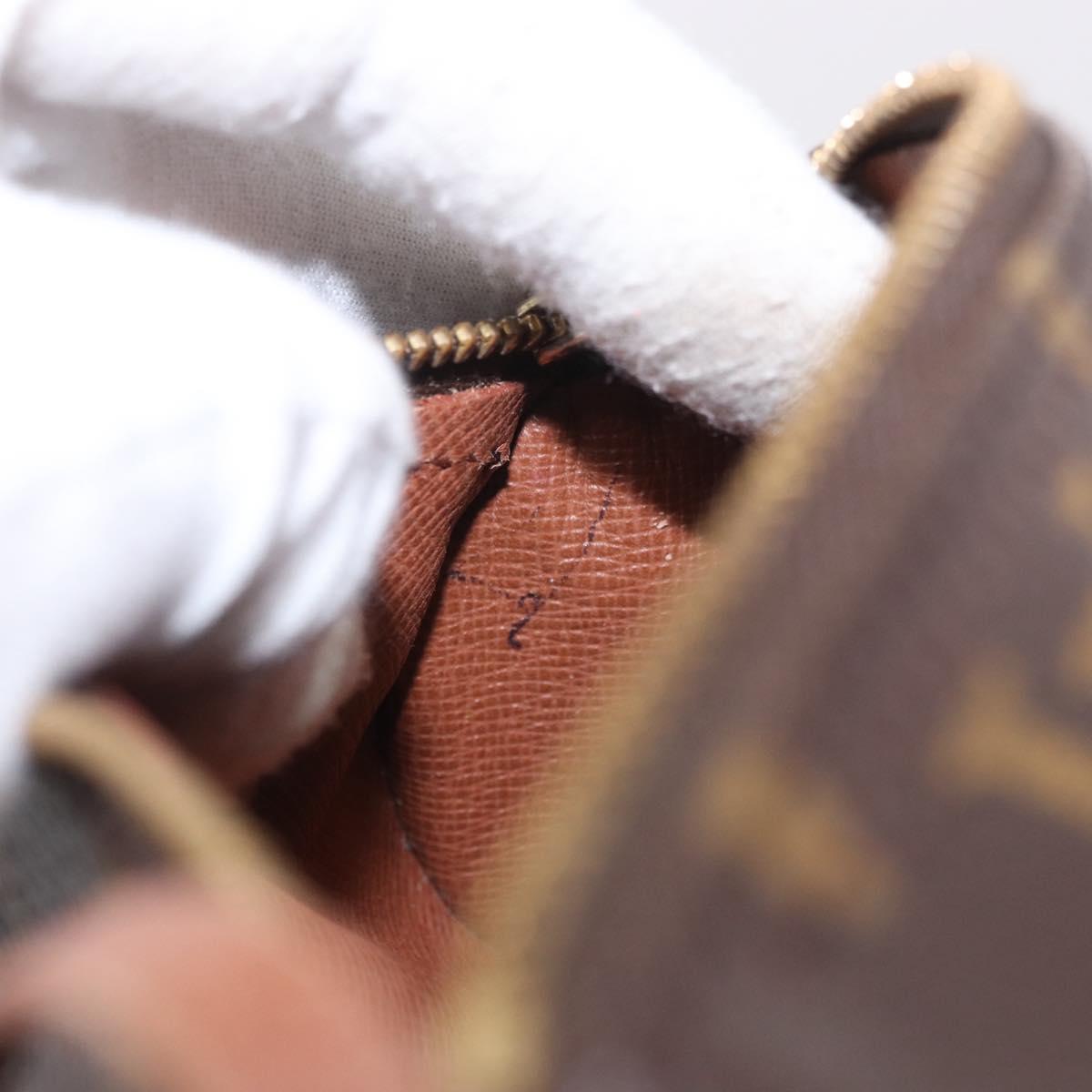 LOUIS VUITTON Monogram Papillon Pouch LV Auth 189197