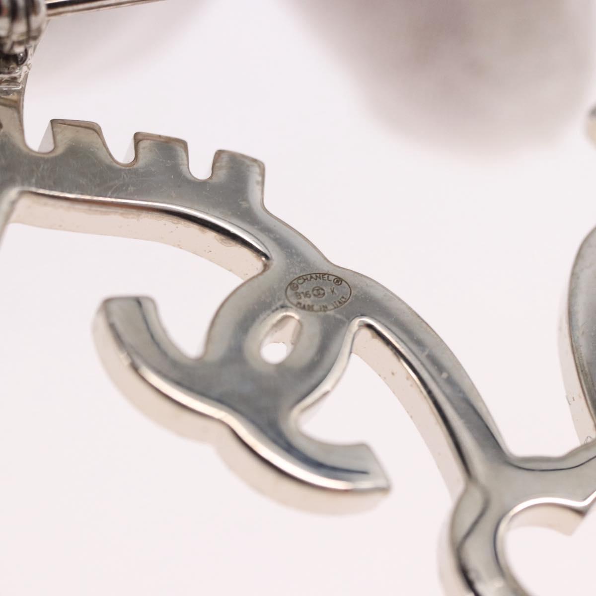 CHANEL Brooch metal Silver tone CC Auth 189215M