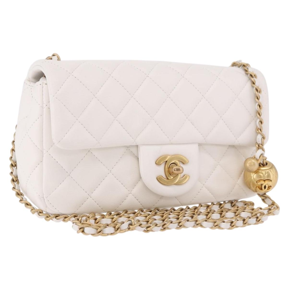 CHANEL Matelasse Chain Shoulder Bag Lamb Skin White Gold CC Auth 189358SAM