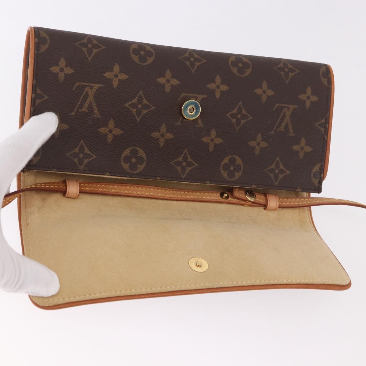 LOUIS VUITTON Monogram Pochette Twin GM Shoulder Bag M51852 LV Auth 189359V