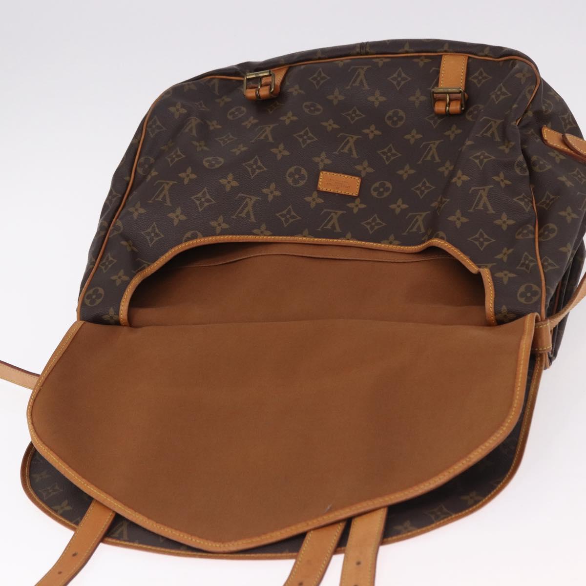 LOUIS VUITTON Monogram Saumur 43 Shoulder Bag M42252 LV Auth 189607
