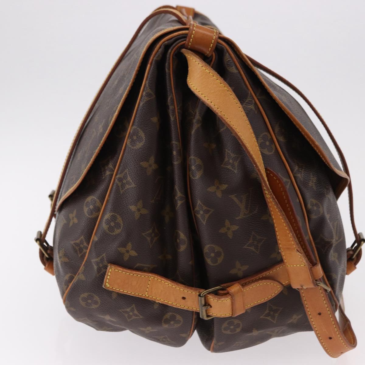 LOUIS VUITTON Monogram Saumur 43 Shoulder Bag M42252 LV Auth 189607