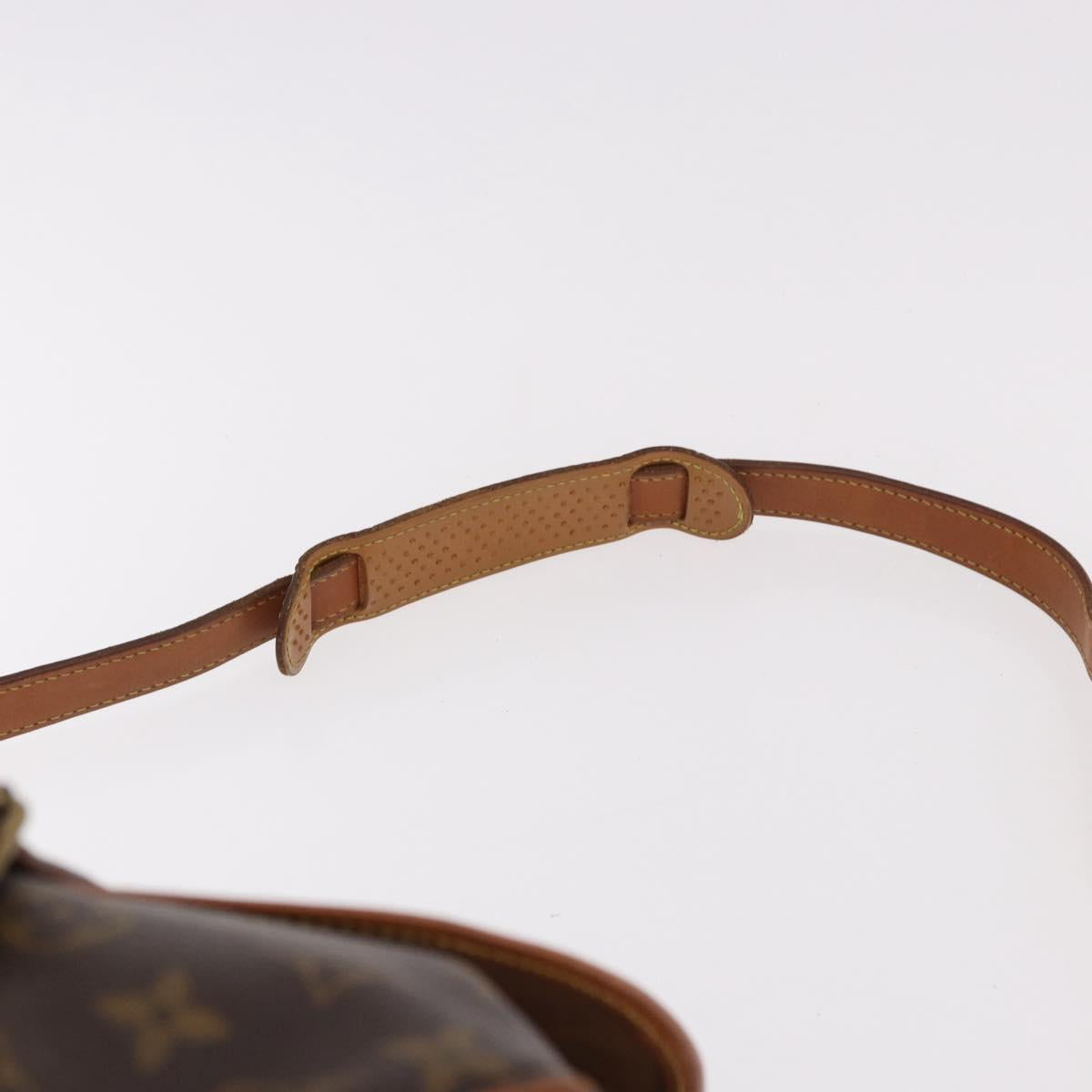 LOUIS VUITTON Monogram Saumur 43 Shoulder Bag M42252 LV Auth 189607