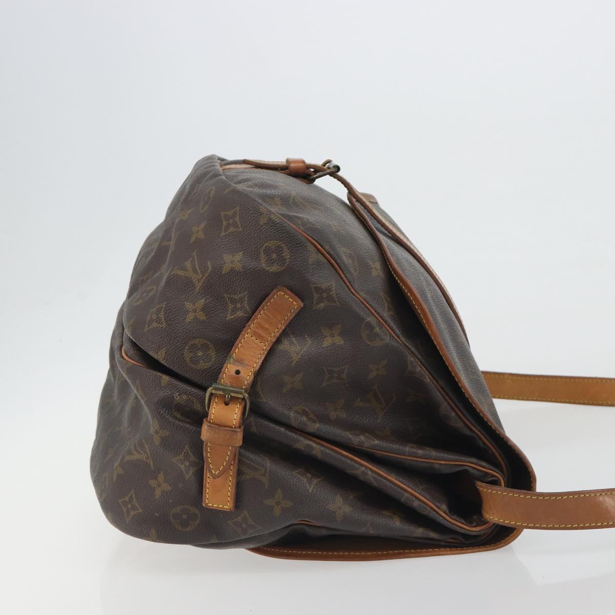 LOUIS VUITTON Monogram Saumur 35 Shoulder Bag M42254 LV Auth 189628