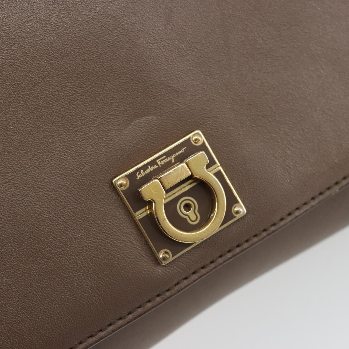 Salvatore Ferragamo Gancini Chain Shoulder Bag Leather Gray Gold Auth 189649
