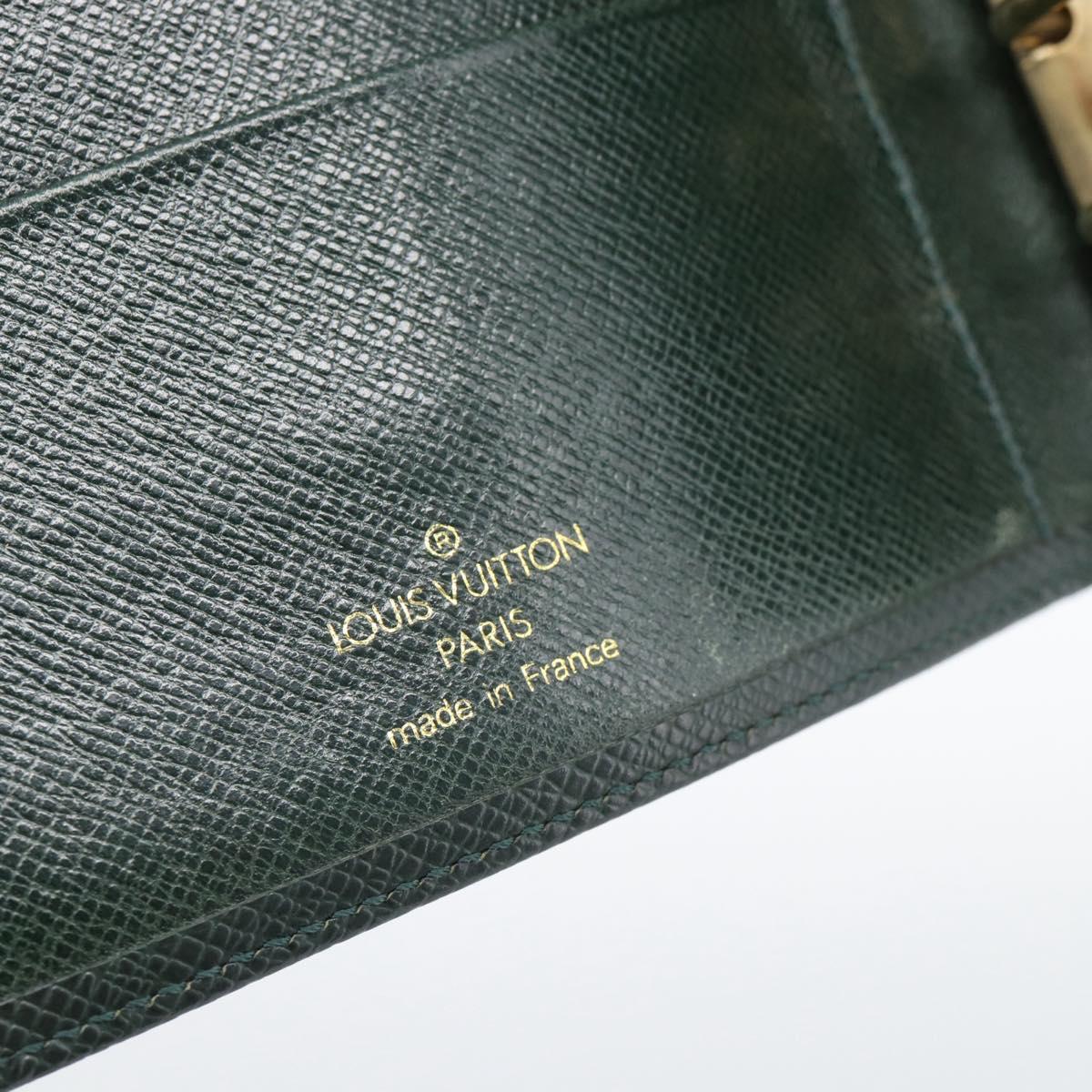 LOUIS VUITTON Taiga Agenda MM Day Planner Cover Epicea R20403 LV Auth 189655
