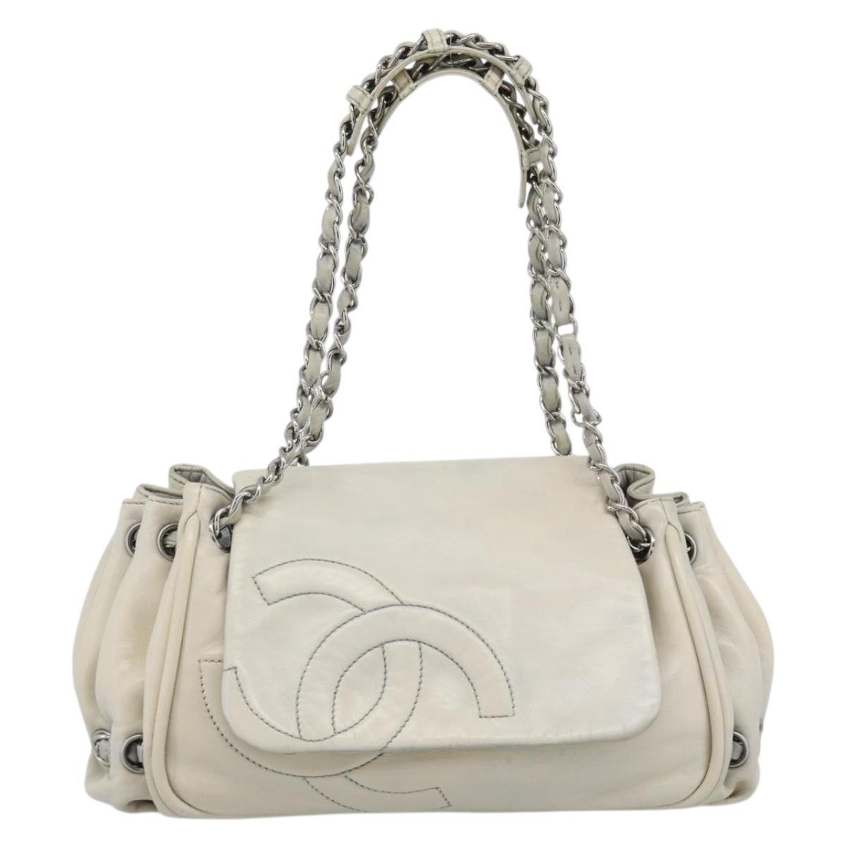 CHANEL Chain Shoulder Bag Leather White Silver CC Auth 189691