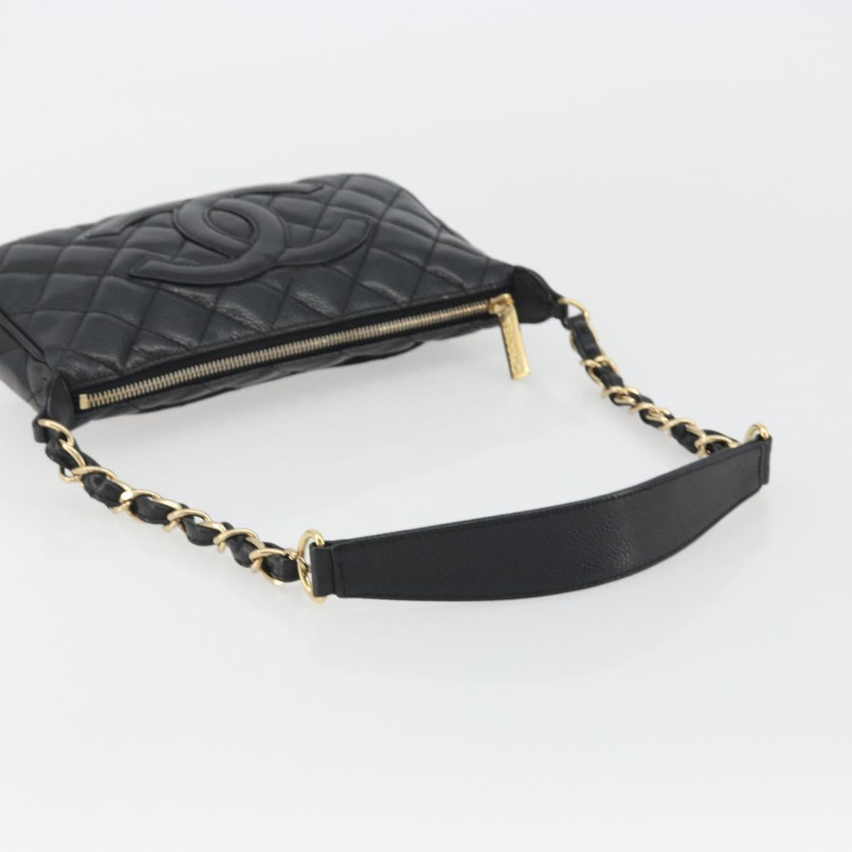 CHANEL Matelasse Chain Shoulder Bag Caviar Skin Black Gold CC Auth 189723V