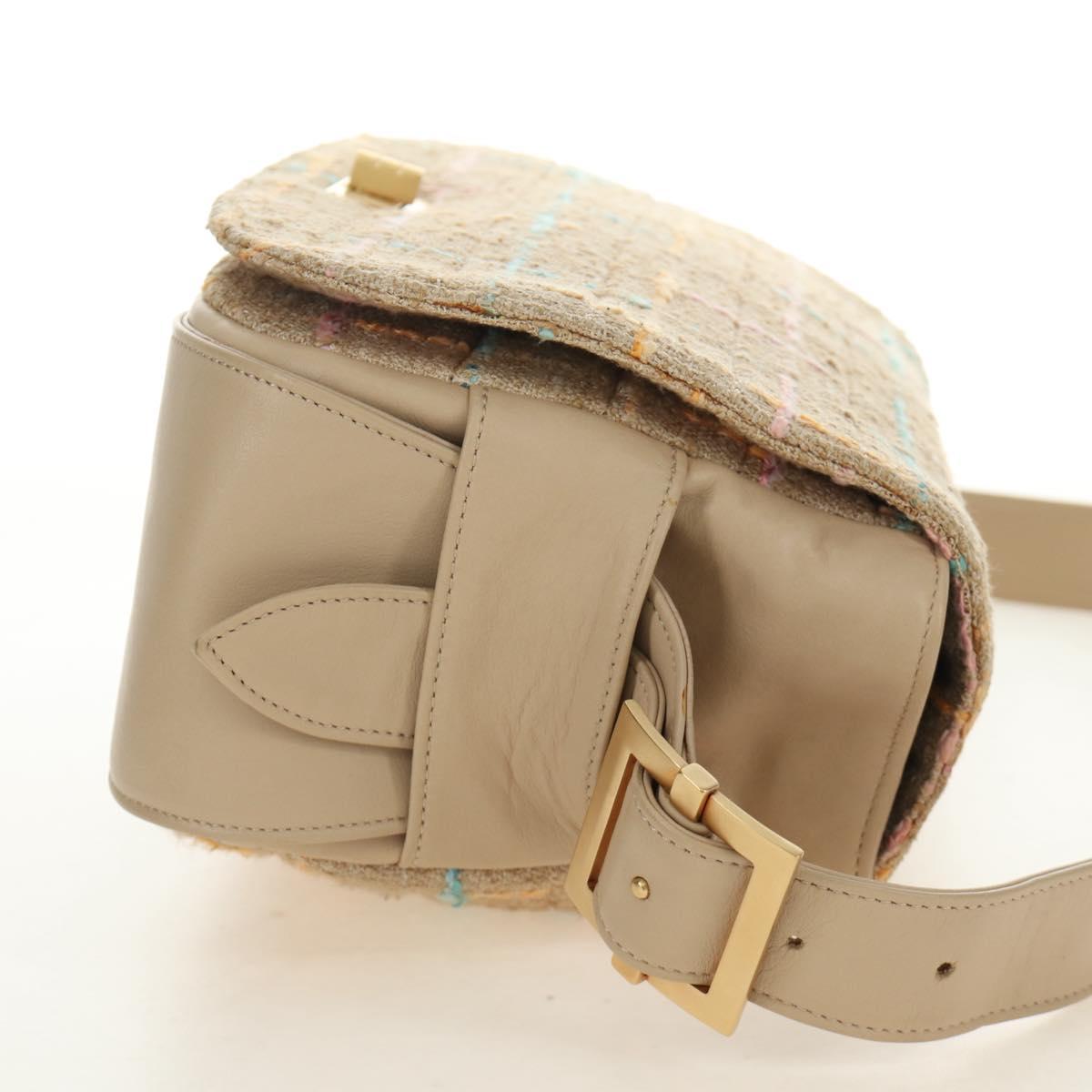 CHANEL 2.55 Shoulder Bag Tweed Beige Gold CC Auth 189821SAM