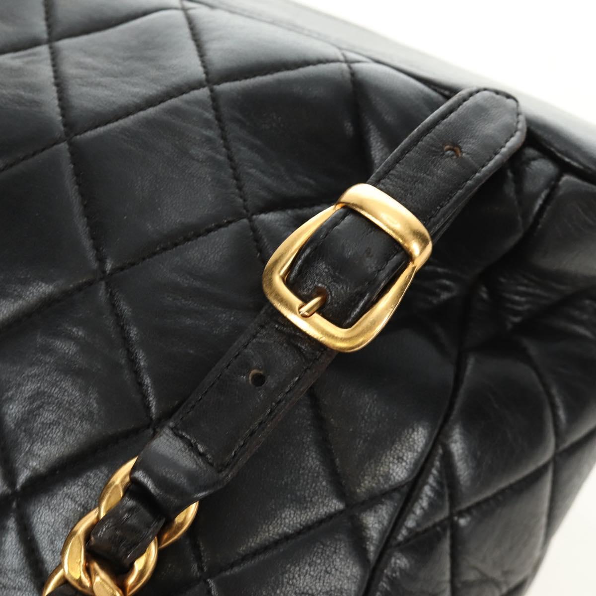 CHANEL Matelasse Chain Backpack Lamb Skin Gold Black CC Auth 189831SV